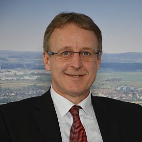 Portraitbild Dr. Gerhard Faix