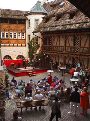 Veranstaltung im Schlossinnenhof