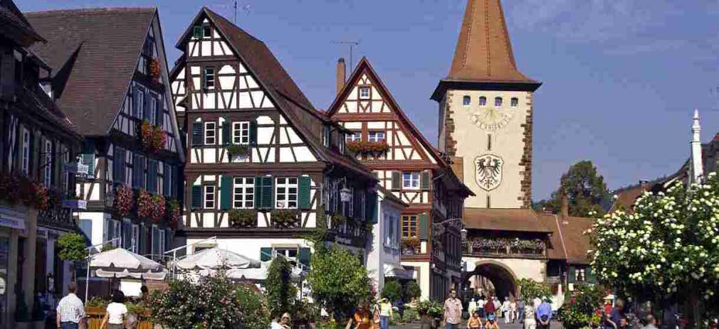 Flyerbild Vitale Städte und Gemeinden im Ländlichen Raum Flyerbild Vitale Städte und Gemeinden im Ländlichen Raum