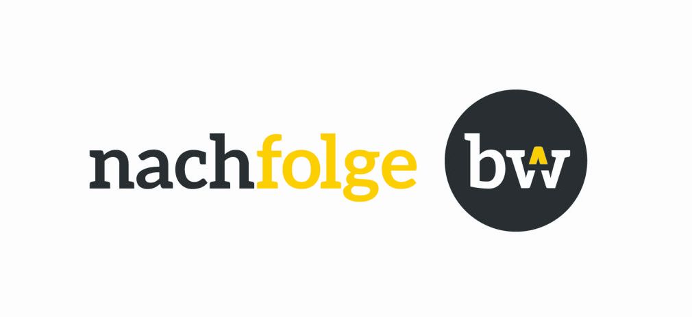 Flyerbild Unternehmensnachfolge im Ländlichen Raum Schwarzgelber Schriftzug nachfolge bw auf weißem Hintergrund