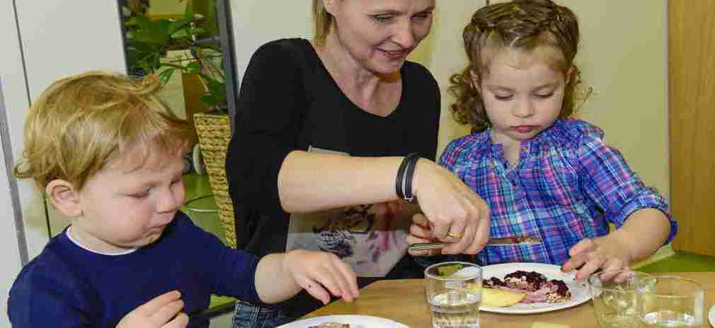 Flyerbild Essen in der Kita Flyerbild Essen in der Kita